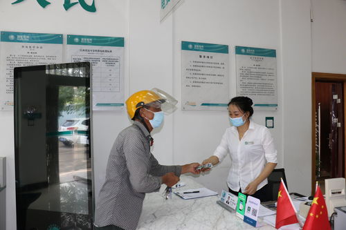 月湖供電“十一”服務“不打烊”，暖心護航銀齡幸福家