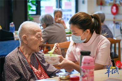 廣東 織密關愛網絡，2023年底前基本建立特殊困難老年人探訪關愛服務機制